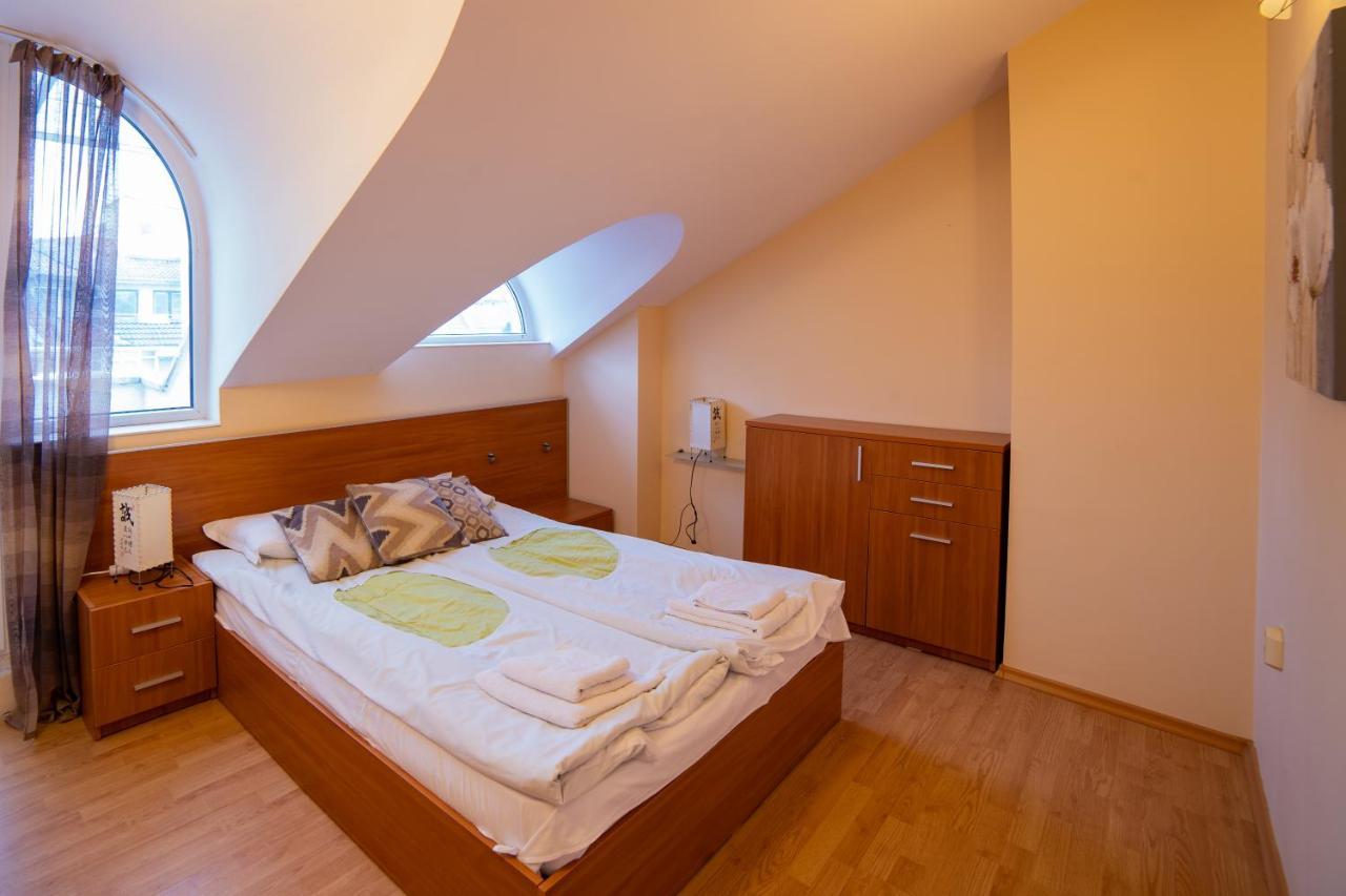 Maisonette Picadilly Варна Екстер'єр фото